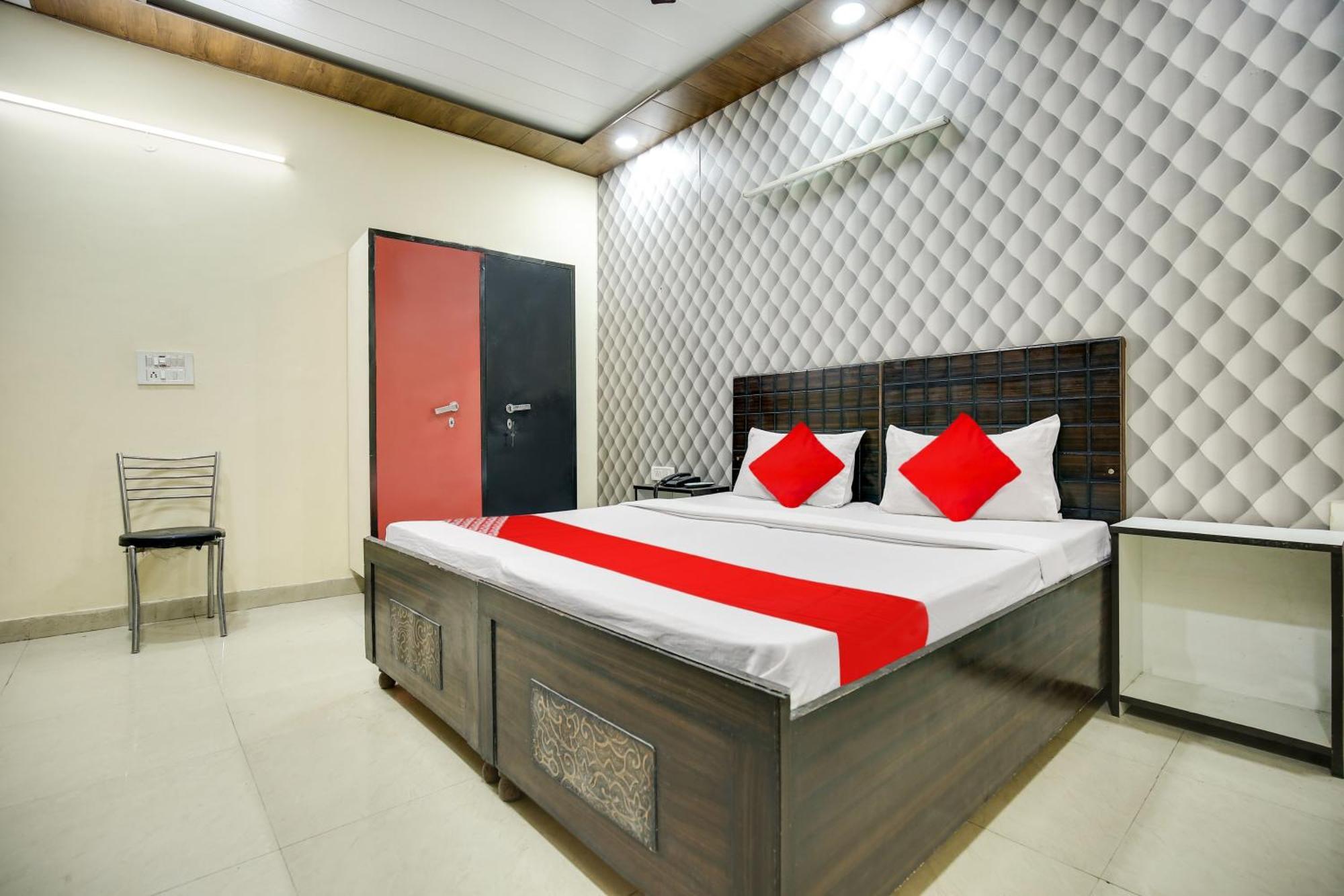 Hotel O Alpha Mohali Luaran gambar